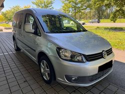 Silber Gebraucht 2011 VW Caddy Maxi Van / Kleinbus | 6.843 € (Fairer Preis)