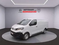 Weiß Neu 2025 Peugeot Expert Premium Van | 38.818 € (Etwas zu teuer)