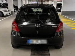 Schwarz Gebraucht 2009 Toyota Yaris Kleinwagen | 3.290 € (Fairer Preis)