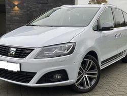 Weiß Gebraucht 2023 Seat Alhambra FR-Line Van / Kleinbus | 38.500 € (Teuer)