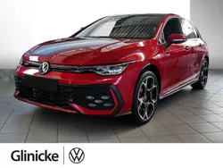 Kings red metallic Neu 2025 VW Golf VIII GTI Limousine | 42.500 € (Fairer Preis)