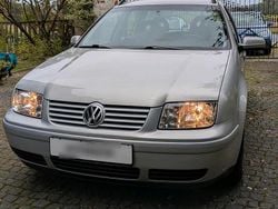 Silber Gebraucht 1999 VW Bora Limousine | 1.950 € (Fairer Preis)