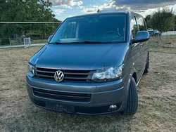 Grau Gebraucht 2013 VW T5 Van | 14.200 €