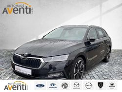 Schwarz Gebraucht 2023 Skoda Octavia Style Kombi | 30.579 € (Guter Preis)
