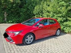 Rot Gebraucht 2020 Toyota Corolla Comfort Limousine | 14.899 € (Guter Preis)