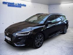 Agate black metallic Gebraucht 2024 Ford Focus ST-Line X Kombi | 24.490 € (Fairer Preis)