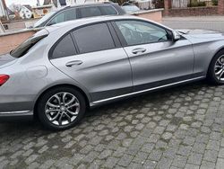Grau Gebraucht 2014 Mercedes C180 Limousine | 15.600 € (Fairer Preis)