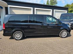 Schwarz Gebraucht 2016 Mercedes V250 Van / Kleinbus | 34.000 € (Superpreis)