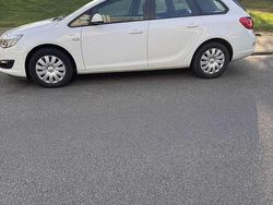 Gebraucht 2015 Opel Astra Kombi | 5.000 € (Teuer)