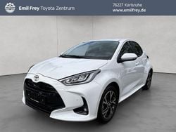 Schneeweiß Neu 2025 Toyota Yaris Hybrid Comfort Limousine | 23.990 € (Superpreis)