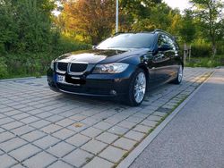 Schwarz Gebraucht 2007 BMW 320 Kombi | 7.999 € (Teuer)