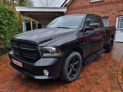 Schwarz Gebraucht 2017 Dodge Ram Abholung | 23.999 €