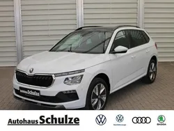 Weiß Gebraucht 2024 Skoda Kamiq Selection SUV | 34.990 €