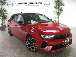Chili rot/kardio rot Gebraucht 2022 Opel Astra GS Line Limousine | 28.899 €