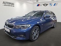 Phytonicblau Gebraucht 2022 BMW 330e Sport Line Kombi | 32.480 € (Fairer Preis)