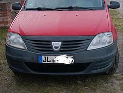Rot Gebraucht 2009 Dacia Logan Kombi | 1.100 € (Guter Preis)