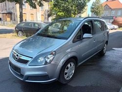 Silber Gebraucht 2010 Opel Zafira Edition Van / Kleinbus | 2.900 € (Guter Preis)