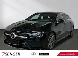 Schwarz Gebraucht 2022 Mercedes CLA180 Shooting Brake AMG Kombi | 27.940 € (Fairer Preis)