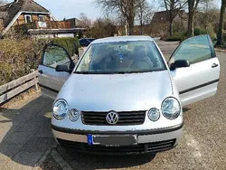 Silber Gebraucht 2005 VW Polo Kleinwagen | 450 € (Etwas zu teuer)