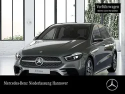 Kosmosschwarz Gebraucht 2025 Mercedes B200 AMG Van / Kleinbus | 42.990 €
