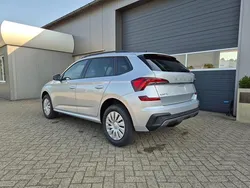 Brillantsilber metallic brillantsilber metallic Neu 2025 Skoda Kamiq Selection SUV | 25.150 € (Superpreis)