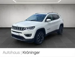 Weiß Gebraucht 2020 Jeep Compass Limited SUV | 21.490 € (Etwas zu teuer)