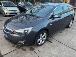 Grau Gebraucht 2012 Opel Astra Sport Kombi | 9.990 € (Etwas zu teuer)