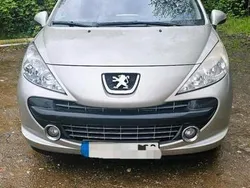 Silber Gebraucht 2007 Peugeot 207 Kleinwagen | 850 € (Superpreis)