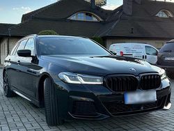 Schwarz Gebraucht 2024 BMW 530 Shadowline Kombi | 54.500 € (Teuer)