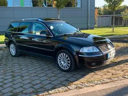 Schwarz Gebraucht 2004 VW Passat Exclusive Kombi | 2.600 € (Fairer Preis)