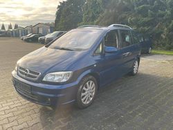 Blau Gebraucht 2004 Opel Zafira Van / Kleinbus | 1.850 € (Fairer Preis)