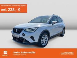 "nevada" weiss Gebraucht 2024 Seat Arona FR SUV | 22.430 € (Fairer Preis)