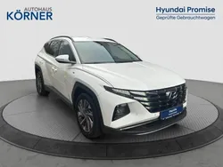 Weiss Gebraucht 2021 Hyundai Tucson Trend SUV | 22.900 € (Fairer Preis)