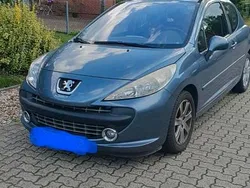Grau Gebraucht 2006 Peugeot 207 Sport Limousine | 2.490 € (Fairer Preis)