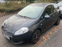 Grau Gebraucht 2009 Fiat Punto Kleinwagen | 2.200 € (Guter Preis)