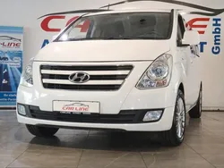 Weiß Gebraucht 2013 Hyundai H-1 Premium Van / Kleinbus | 18.777 € (Teuer)