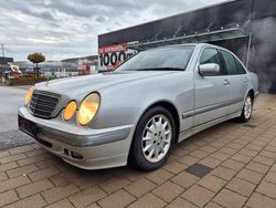 Gebraucht 2001 Mercedes E280 Elegance Limousine | 2.280 € (Fairer Preis)