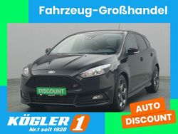 Schwarz Gebraucht 2017 Ford Focus ST Limousine | 6.200 € (Fairer Preis)