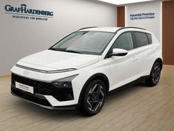 Atlas white / sol Gebraucht 2024 Hyundai Bayon Prime SUV | 22.990 € (Etwas zu teuer)