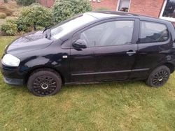 Schwarz Gebraucht 2006 VW Fox Kleinwagen | 1.800 € (Etwas zu teuer)