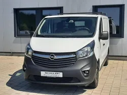 Weiß Gebraucht 2017 Opel Vivaro Van | 11.980 € (Guter Preis)
