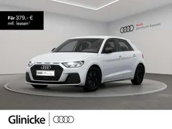 Distriktgrün metallic Neu 2025 Audi A1 S-Line Kleinwagen | 27.590 € (Guter Preis)