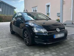 Schwarz Gebraucht 2013 VW Golf VII Limousine | 8.750 € (Fairer Preis)