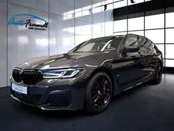 Grau Gebraucht 2023 BMW 530 M Sport Limousine | 58.999 €