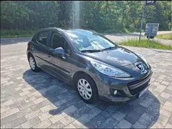 Grau Gebraucht 2010 Peugeot 207 Urban Move Kleinwagen | 3.200 € (Guter Preis)
