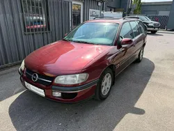 Rot Gebraucht 1997 Opel Omega Kombi | 2.190 € (Etwas zu teuer)