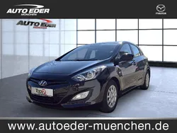Schwarz Gebraucht 2012 Hyundai i30 Classic Limousine | 8.980 € (Fairer Preis)