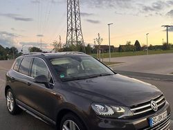 Grau Gebraucht 2012 VW Touareg R-line SUV | 17.500 € (Teuer)