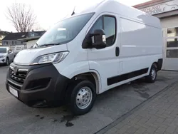 Casabl/arctic/eisweiss/kaolin Gebraucht 2022 Opel Movano Edition Van | 18.950 € (Fairer Preis)