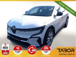 Weiss Gebraucht 2022 Renault Megane E-Tech Equilibre Limousine | 20.988 €